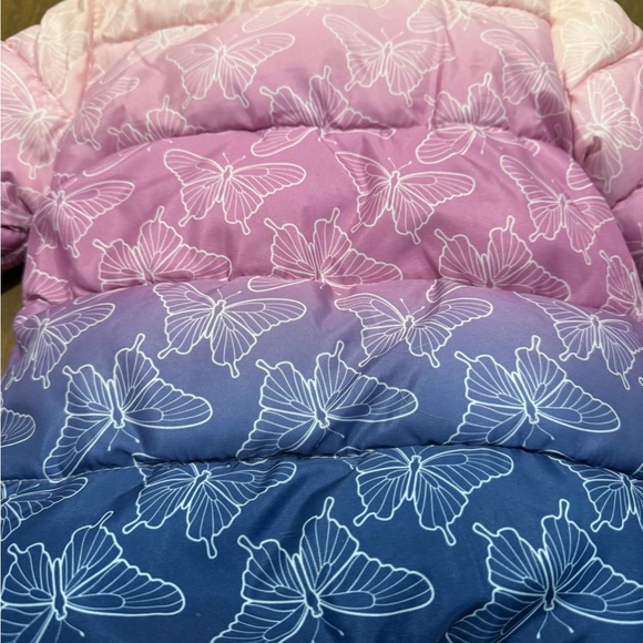 Toddler Girls Ombré Butterfly Puffer Jacket - Picture 5 of 5